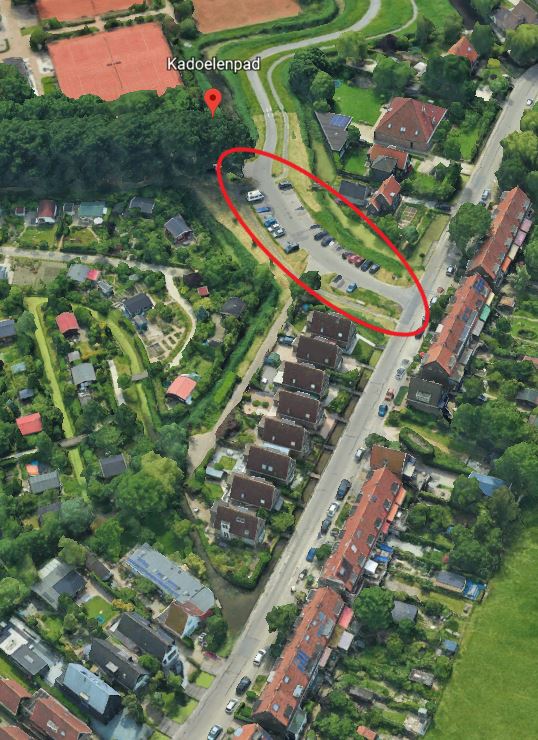 Bovenaanzicht_Kadoelenpad-parkeerterrein-Kadoelenweg.JPG